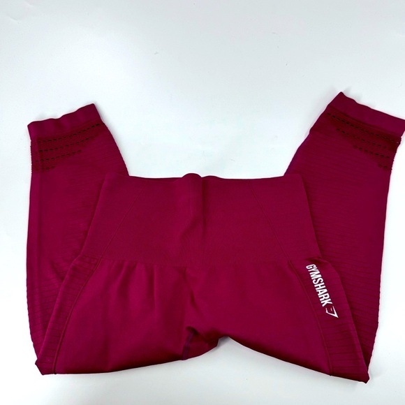 Gymshark High waisted Capri Pants - Picture 3 of 9